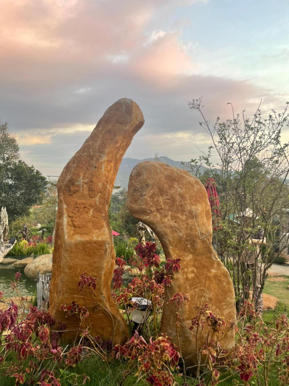 Homestay Chan Que เบ๋าลอก ภายนอก รูปภาพ