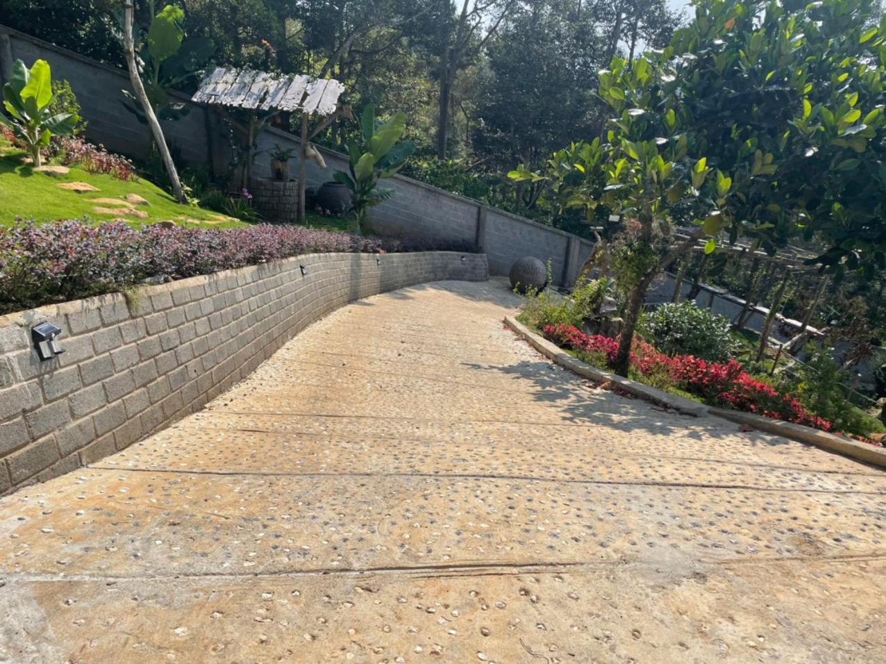Homestay Chan Que เบ๋าลอก ภายนอก รูปภาพ
